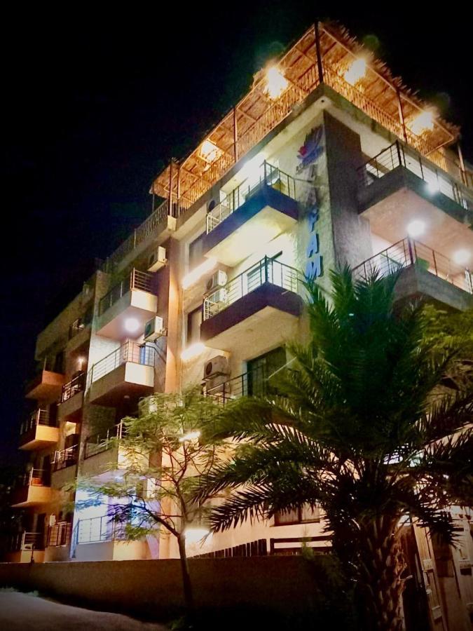 Dead Sea Lafamilia Albadwan Apart otel Sweimeh Dış mekan fotoğraf